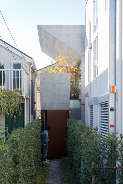 Bent House